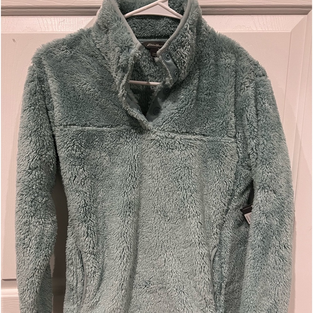 BRAND NEW Eddie Bauer Woman’s Teal PullOver